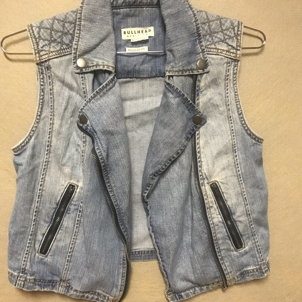 Bullhead Vest